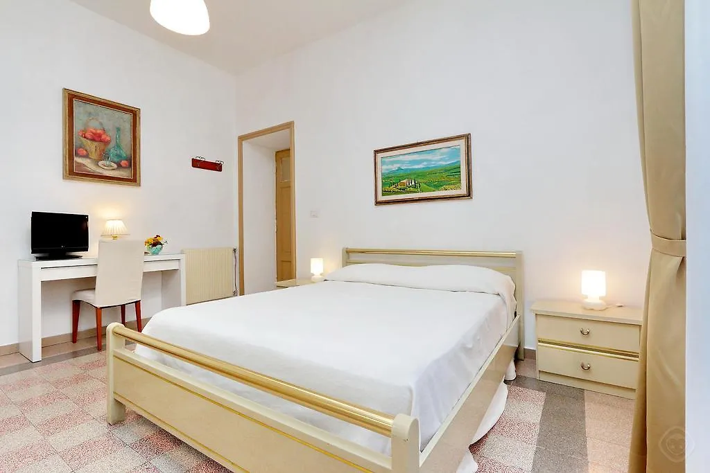Authentic Family Apartment Rome